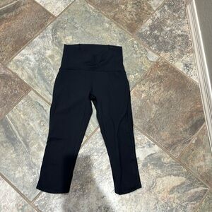 Mesh Lulu Crop Leggings